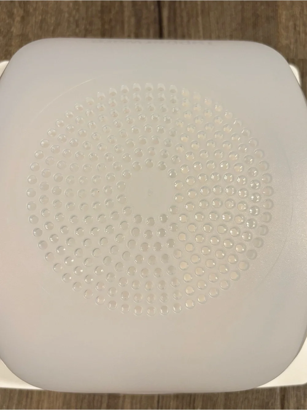 Tupperware CheeSmart Small Square Cheese Keeper 5437A-1 LIKE NEW